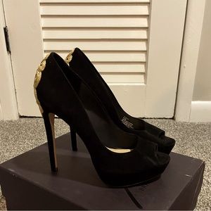 Brian Atwood Black with gold design peep toe pump US size 8 1/2